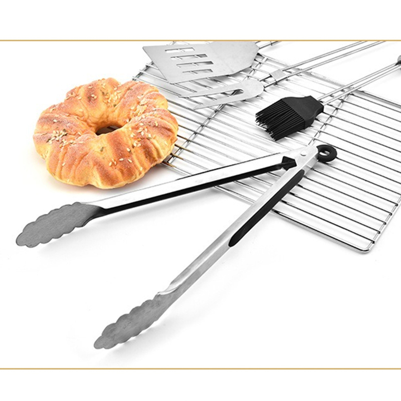 Set di 4 Utensili per Barbecue - Camping Cooking Set With Bag recensione e prezzo