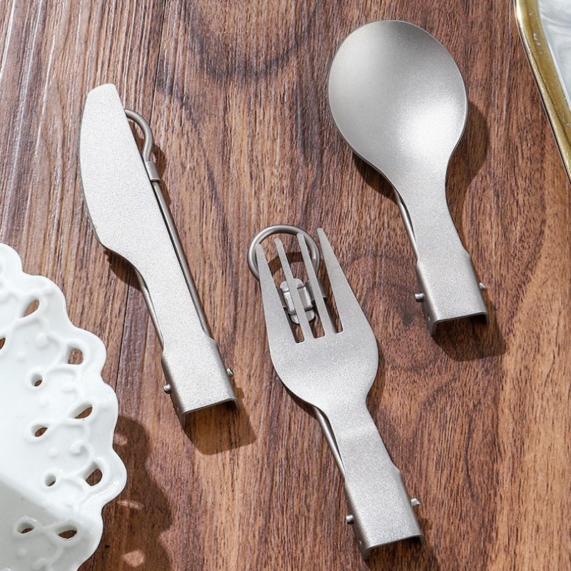 Set di Posate Pieghevoli in Ti - Camping Cooking And Eating recensione e prezzo