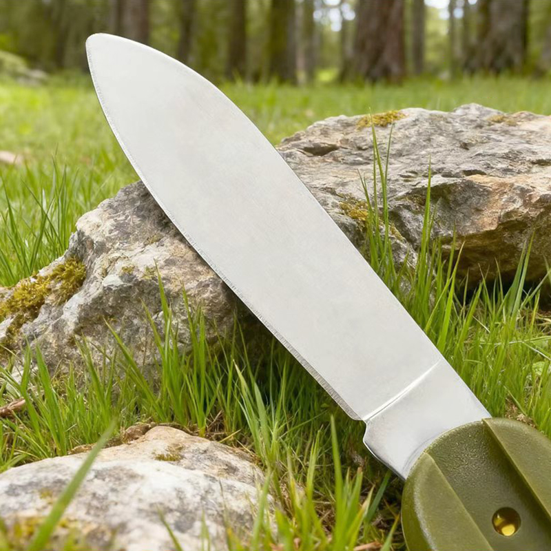 Nuovo set di posate da campegg - Camping Cooking And Eating recensione e prezzo